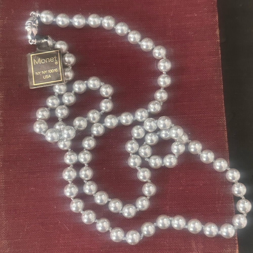 Vintage Monet Pearl Necklace